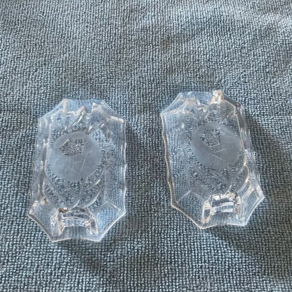 Source Unknown Accents 2 Vintage Glass Ashtrays Or Tea Bag Spoon